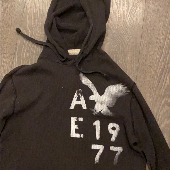 XS BLACK AMERICAN EAGLE SWEATER - Picture 2 of 4